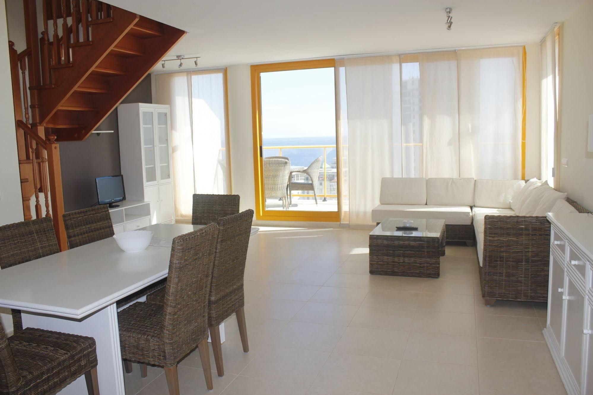 קלפה Apartamentos Ambar Beach Unitursa מראה חיצוני תמונה